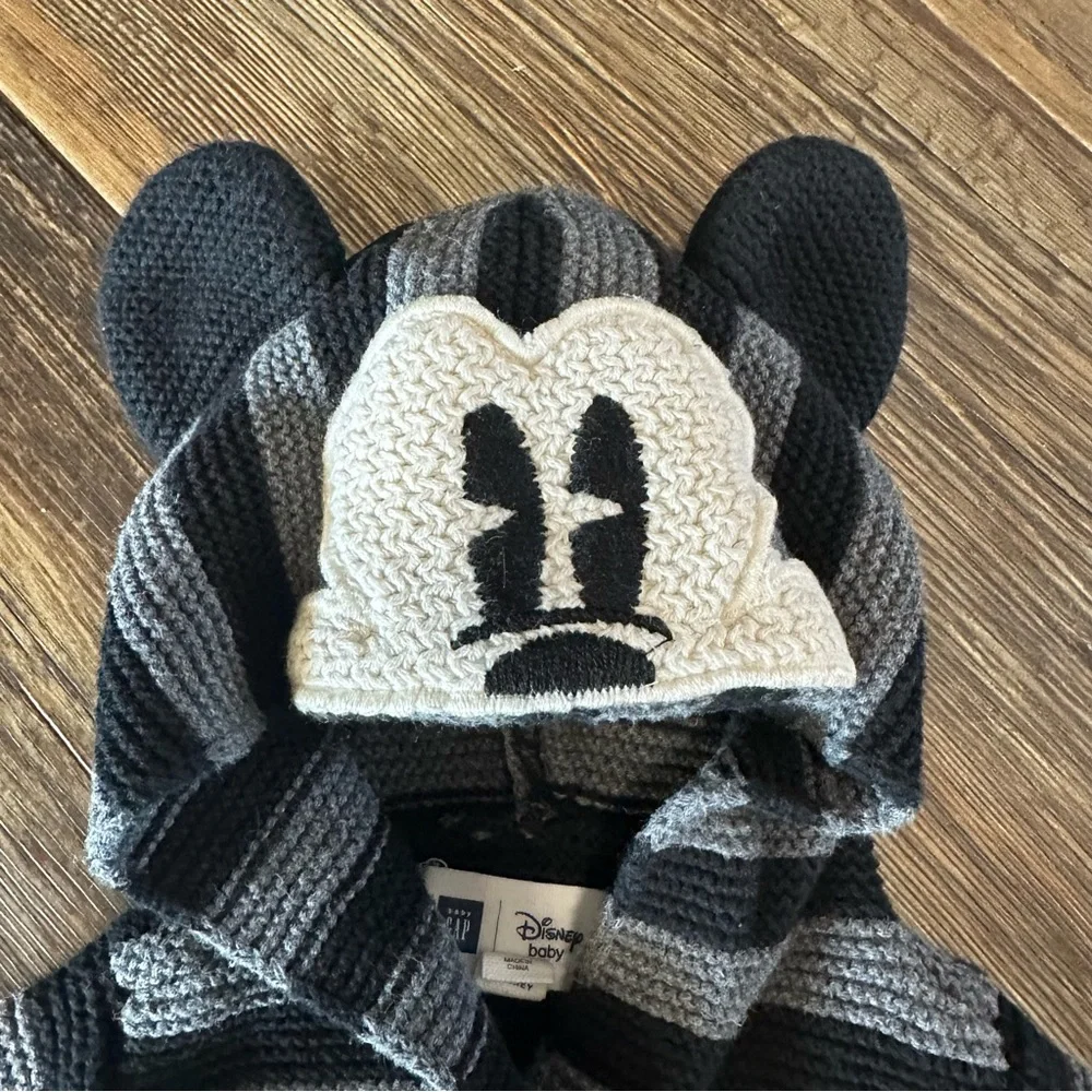 Disney baby GAP boys 3-6 mo hooded Mickey Mouse striped button up sweater